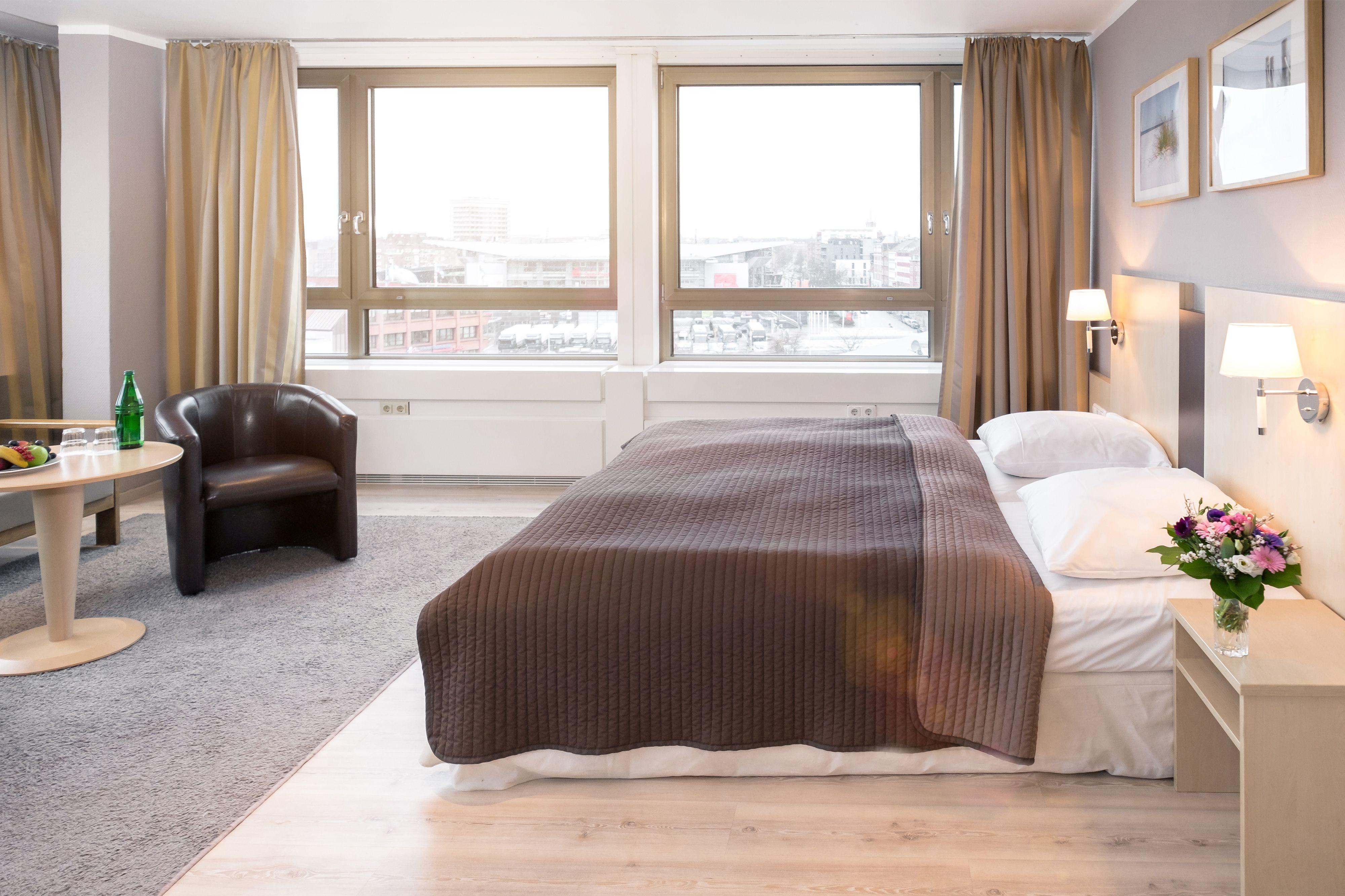 Hotel Astor Kiel By Campanile Ngoại thất bức ảnh